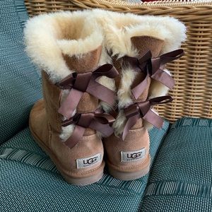 AUTHENTIC UGG Australia Bailey Bow Boots
